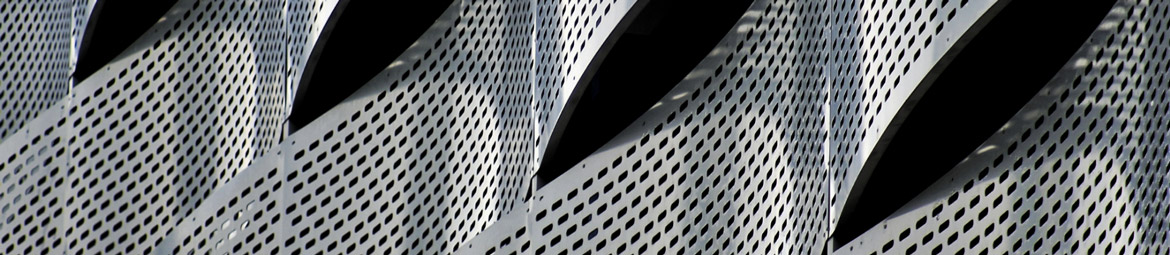 gelöcherte Metallbleche