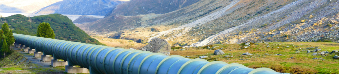 Pipeline durch ein Gebirge